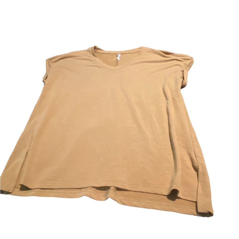 REDK active wear awesome top in great condition size 1X